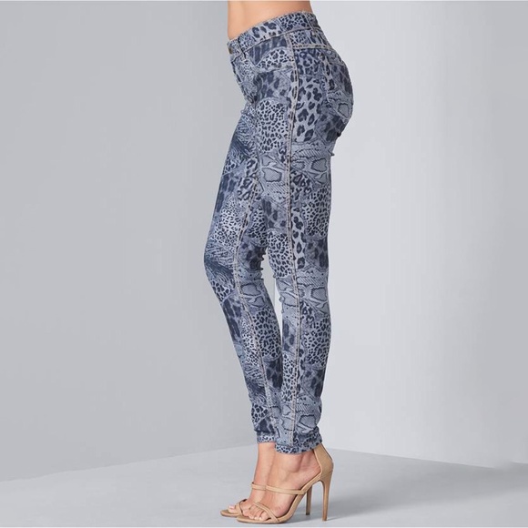 VENUS Reversible Jeans size S - Picture 2 of 9